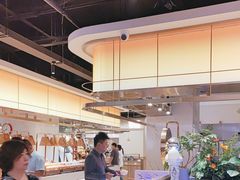 -享遇.锅姥姥牛排海鲜自助(小寨店)