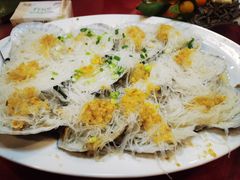 蒜蓉开边蒸元贝-宜宾海鲜酒家·三十年老字号