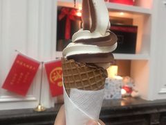 香草牛乳巧克力风味冰淇淋-布歌东京(金融街购物中心店)