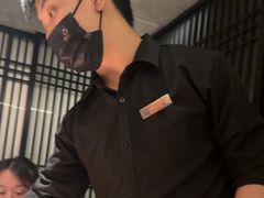 -铭牛烧肉·和牛海鲜自助(高新月牙湖店)