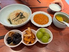 -裕兴记•蟹黄面馆(人民广场店)