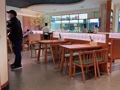 大堂-诚铭记·虾仁汤包·成都小吃(融创店)