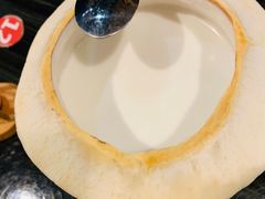 -东椰·海南椰子鸡火锅(朝阳门店)