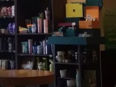 大堂-星巴克臻选(威海威高广场店)