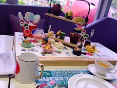 -水桶王国主题餐厅·聚会·生日派对·亲子活动·家庭套餐(亚龙湾希尔顿店)