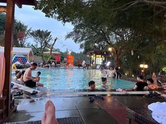 -灵秀温泉