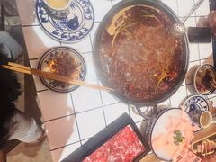-旧街市鲜货老火锅(大光路店)