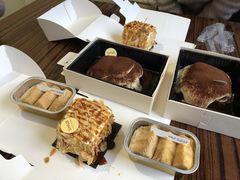 -半勺舒舒生日蛋糕店