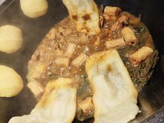 招牌铁锅炖-老东北大铁锅·烧烤·东北菜