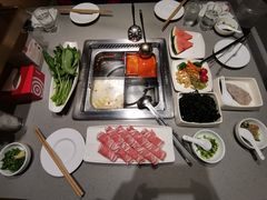 -海底捞火锅(海宁路店)