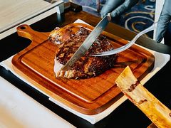 和牛战斧牛排-AZUR聚(香格里拉饭店)