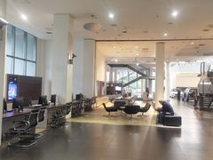 -奔驰北京极光星徽(四元桥店)