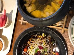 云南经典汽锅鸡-云海肴·汽锅鸡·云南菜(苏州中心店)