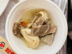 -霄汉牛三鲜湖北砂锅菜(万松园2店)