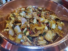 -虾弄弄海派小龙虾·牛羊蝎子火锅