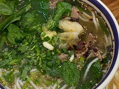 -云阿蛮云南生烫牛肉米线(奉贤路店)