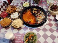 -赵美丽·重庆社区火锅·直营店(火车东站·中豪国际店)