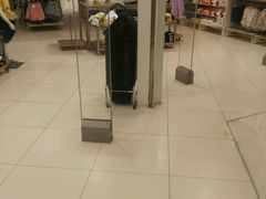 -优衣库(福州五四北泰禾广场店)