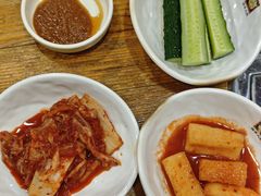 -喇喇排骨火锅·传统韩式脊骨汤(望京西园总店)