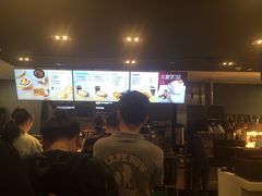 -麦当劳(宝山大厦店)