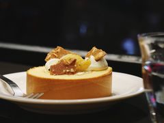 洋梨浮云卷-black rainbow coffee