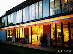 -前小桔亲子创意农场·草莓采摘·露营烧烤