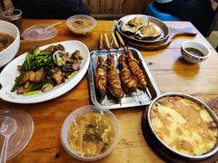 -老东镇啤酒屋海鲜加工·蒸汽海鲜·海鲜烧烤(台东店)