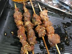-啊美丽炭火烤肉(滑翔一店)