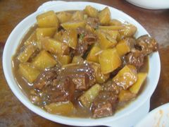 牛腩土豆-华春餐馆(鱼山路店)