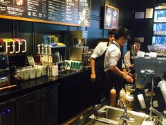 -星巴克臻选(深圳龙华红山天虹店)
