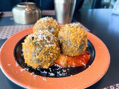 墨鱼芝士饭团-KCOOKING概念韩餐(世茂52+店)