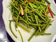 芦蒿炒肉丝-双东酒店(东关街店)