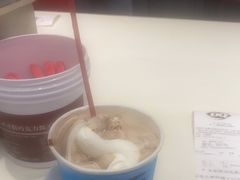 -DQ·蛋糕·冰淇淋(湖景东路店)
