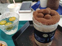 -茶是一枝花泡茶店