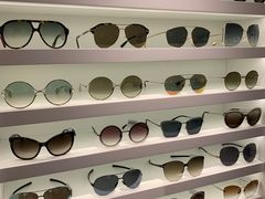 -目艮眼镜SHOWROOM(品牌集合店)