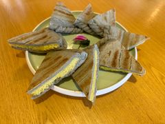 青稞小米饼-品味泸沽湖•民族特色菜(大落水店)