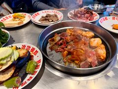 -哈哈碳都·牛肋条无限自助烤肉(台江万达店)