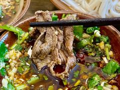 -黄潇洒老火锅(九眼桥宏济巷店)