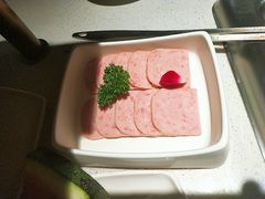 午餐肉-海底捞火锅鲜切牛肉主题店(长寿路店)