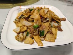 -宝荣鱼馆·临湖之宴(千岛湖店)