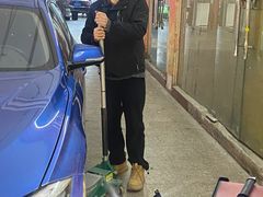 -鲨鱼皮汽车凹陷玻璃修复(静安店)