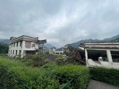 -四川汶川特大地震漩口中学遗址