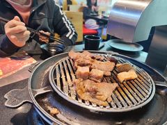 -大漠风炭火烤肉火锅自助餐厅(台山万达店)