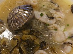 -严记小天府酸菜鱼(西四路店)