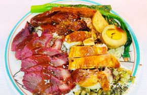 Honey-glazed Barbecue Pork and Roast Chicken Rice