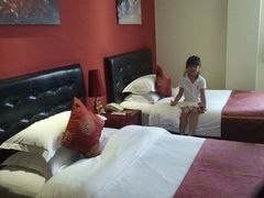 -屋顶顶城市·江景酒店-客房部