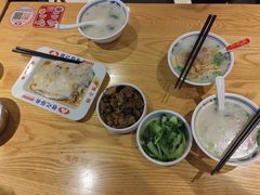 -银记肠粉店(南方医院店)