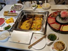 -重庆刘一手火锅(三峡广场直营店)