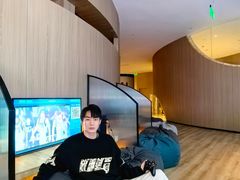 -涨巢·潮玩水疗局