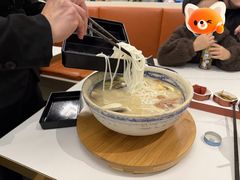 -新世界·过桥米线宴